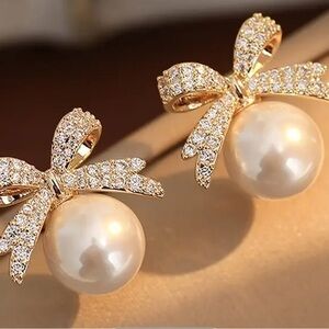 Elegant Gold Pearl Bow Earrings